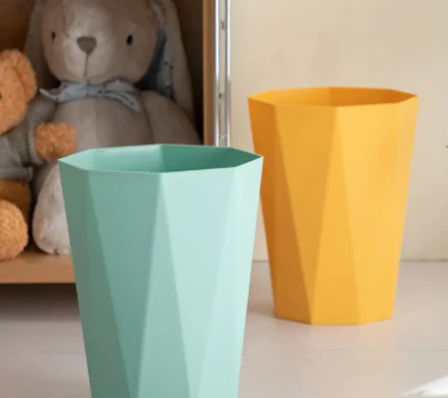 trash can